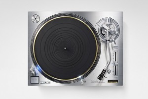 Technics テクニクス レコードプレーヤー ターンテーブル SL-D31U+